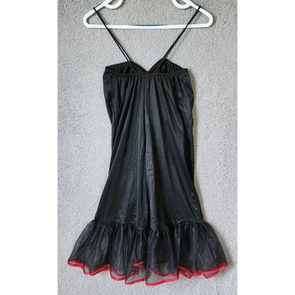 Vtg Undercover Wear Women's Sz S Sleeveless Short Mermaid Style Nightgown Black‎